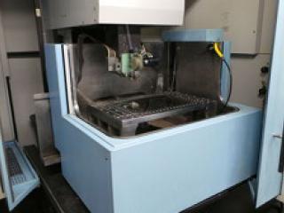 Szikraforgácsoló gép